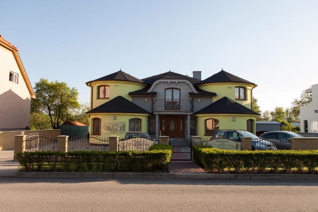 Villa Golf Sliač Oda fotoğraf